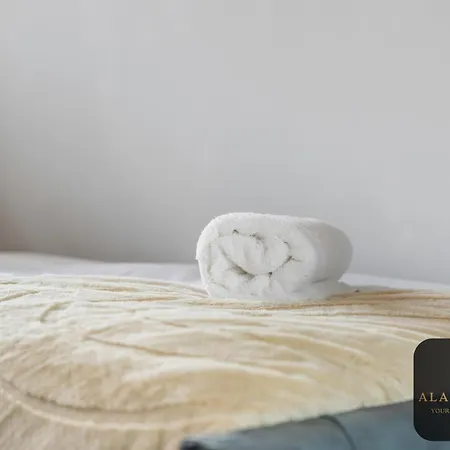 Spacious 4 Bedroom House - Ideal For Family And Contractors - Free Wifi And Free Parking לידס