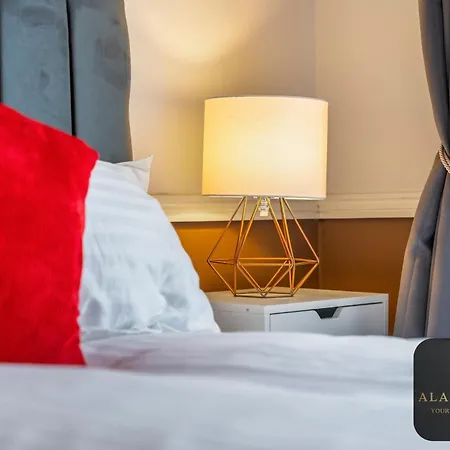 Spacious 4 Bedroom House - Ideal For Family And Contractors - Free Wifi And Free Parking Feriehus *