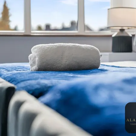 Spacious 4 Bedroom House - Ideal For Family And Contractors - Free Wifi And Free Parking