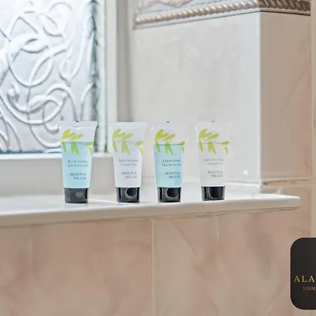 度假居 Spacious 4 Bedroom House - Ideal For Family And Contractors - Free Wifi And Free Parking *